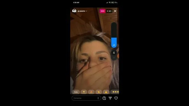 Two lesbians fucking in an Instagram Live