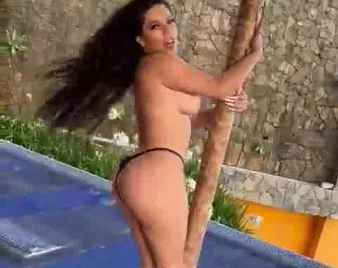 Lizbeth Rodriguez Nu de Erotic dance outdoor